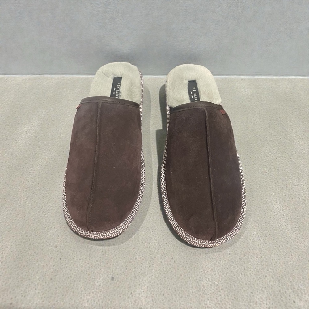 Ted Baker Men’s Slippers – Size 8 – Brown Suede Look – Cozy Lined